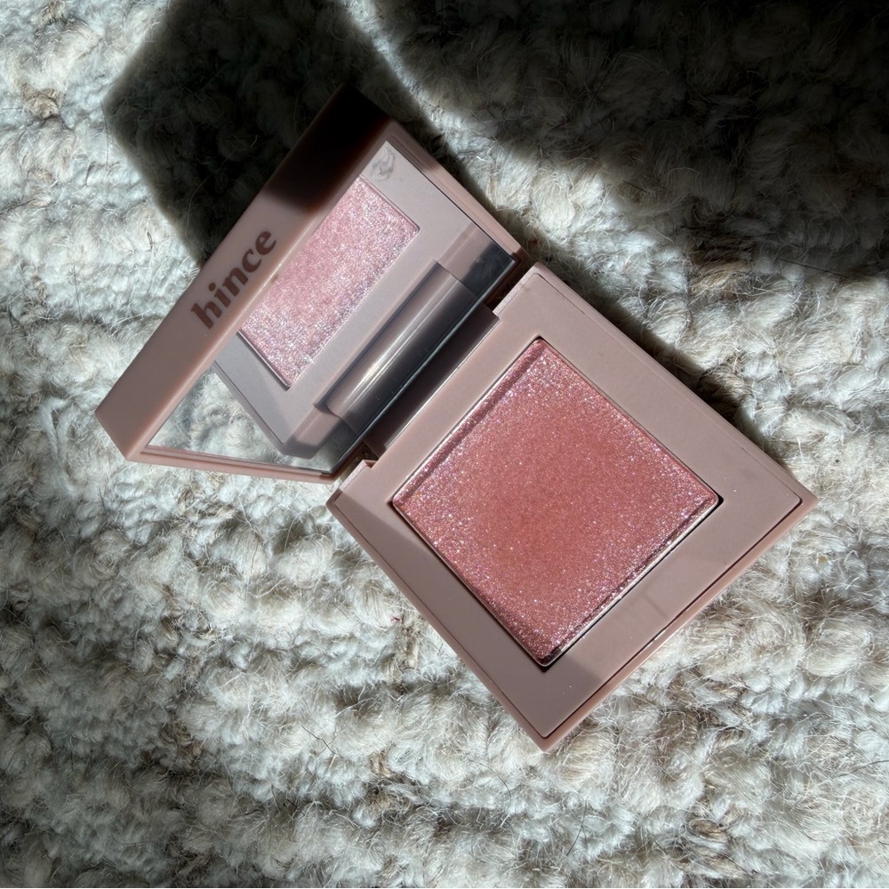 Hince eyeshadow